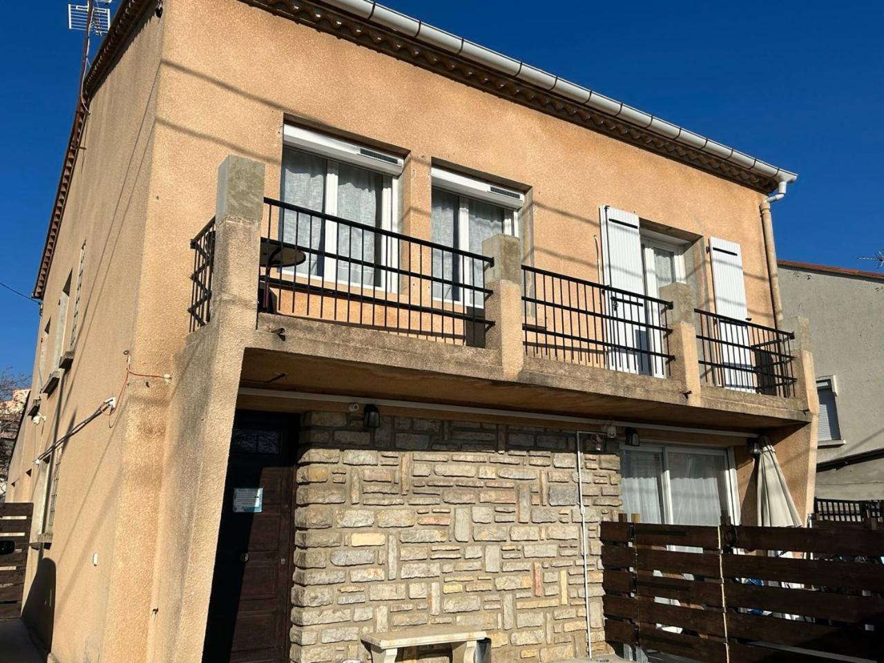 Appartement Les Voyages De Romane 나르본 외부 사진