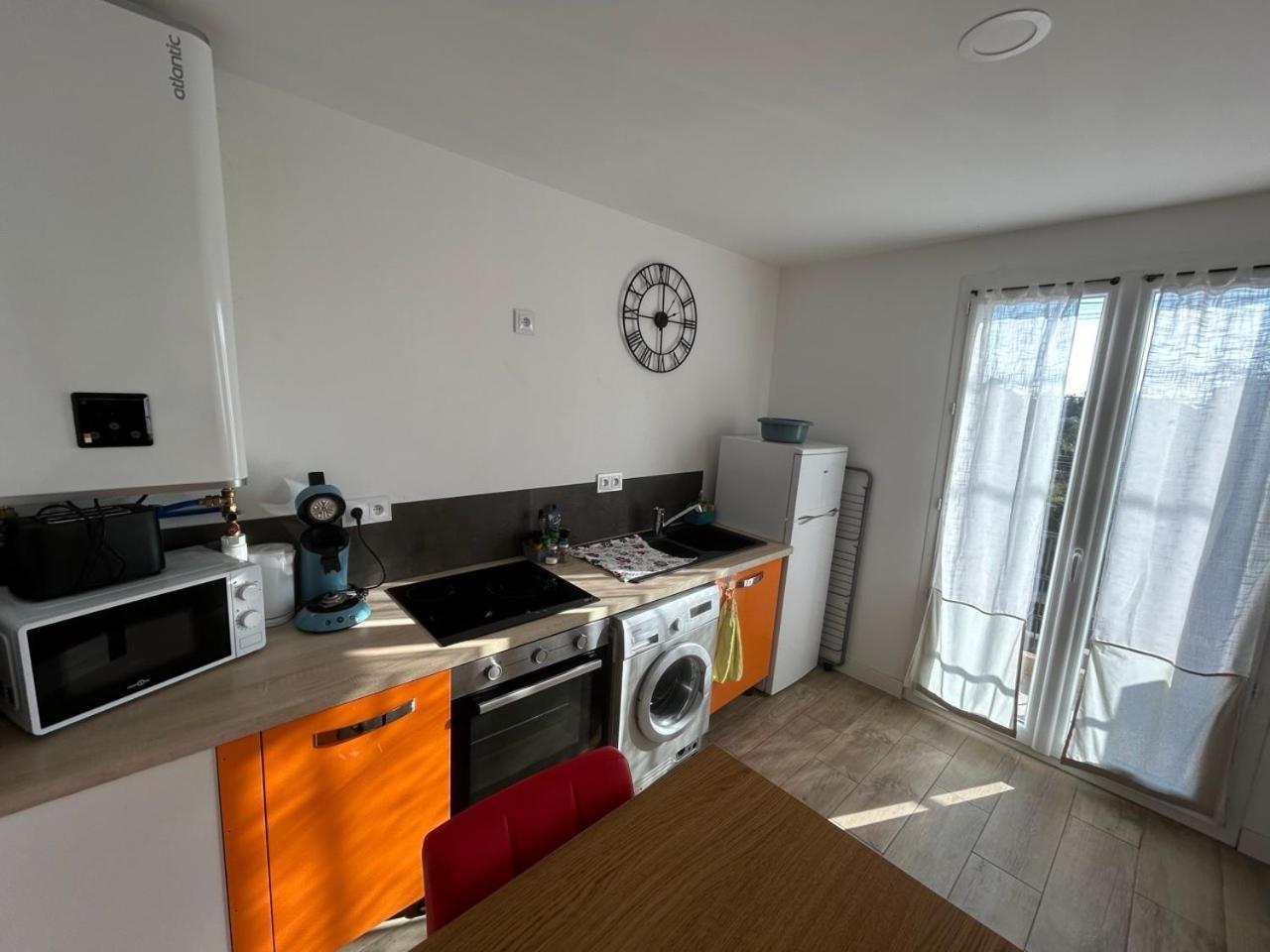 Appartement Les Voyages De Romane 나르본 외부 사진